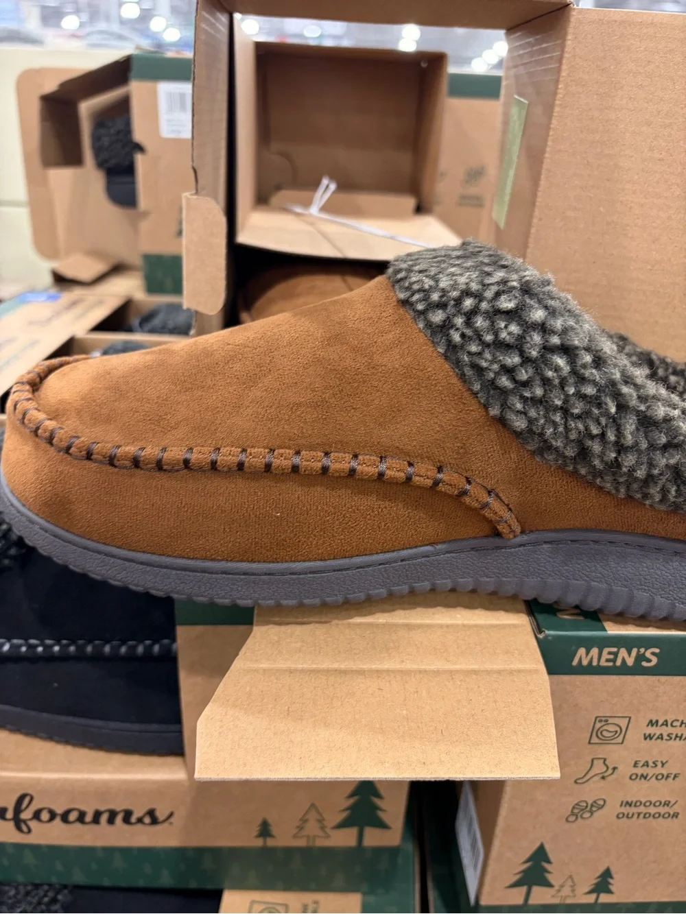dearfoams Men’s Brown Faux-Shearling Moccasin Slip-On memory foam new